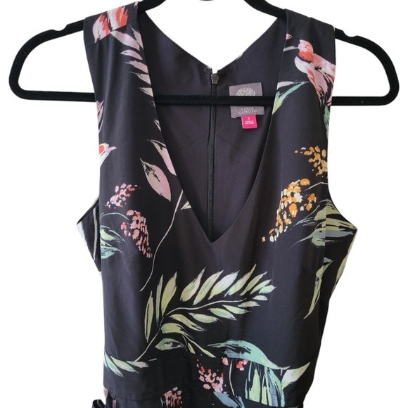 Vince Camuto Black Tropical Sleeveless Crop Jumpsuit Size Small - Picture 4 of 6